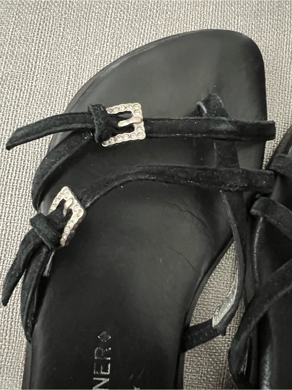 Couture Donald J. Pliner Black Suede Strappy Buckle Sandals made in Italy - Picture 4 of 12